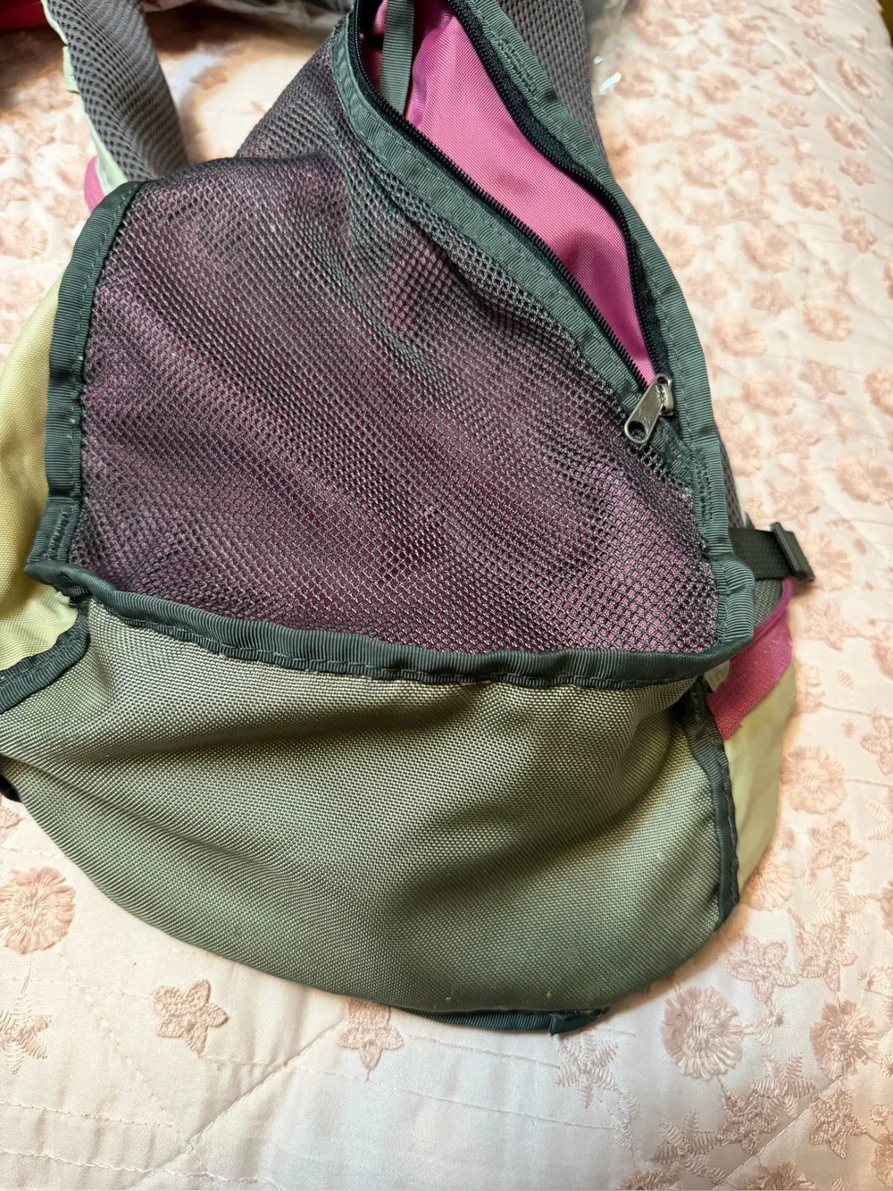 Patagonia Vintage 2013 Atom Sling Bag 8L - Sage Green / Pink (SP13)